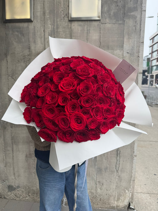 100 Premium Roses