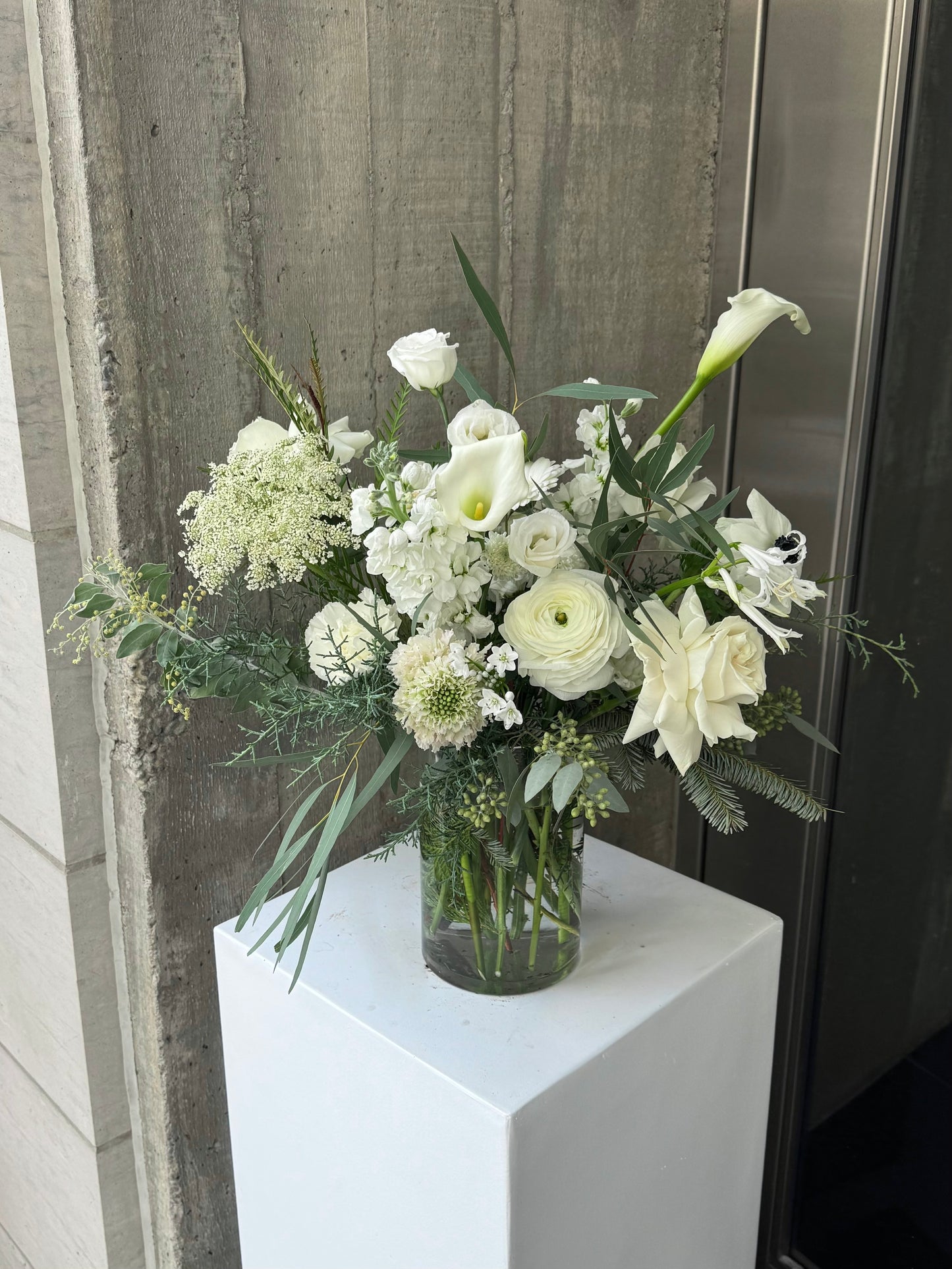 Winter Bloom Cylinder