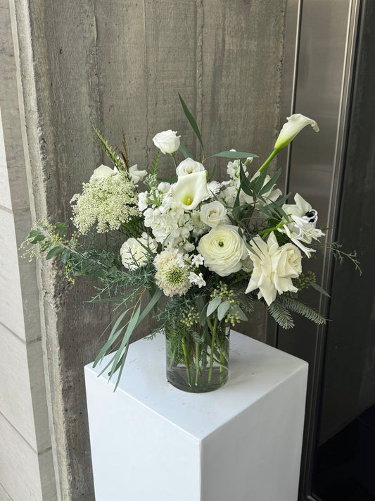 Winter Bloom Cylinder