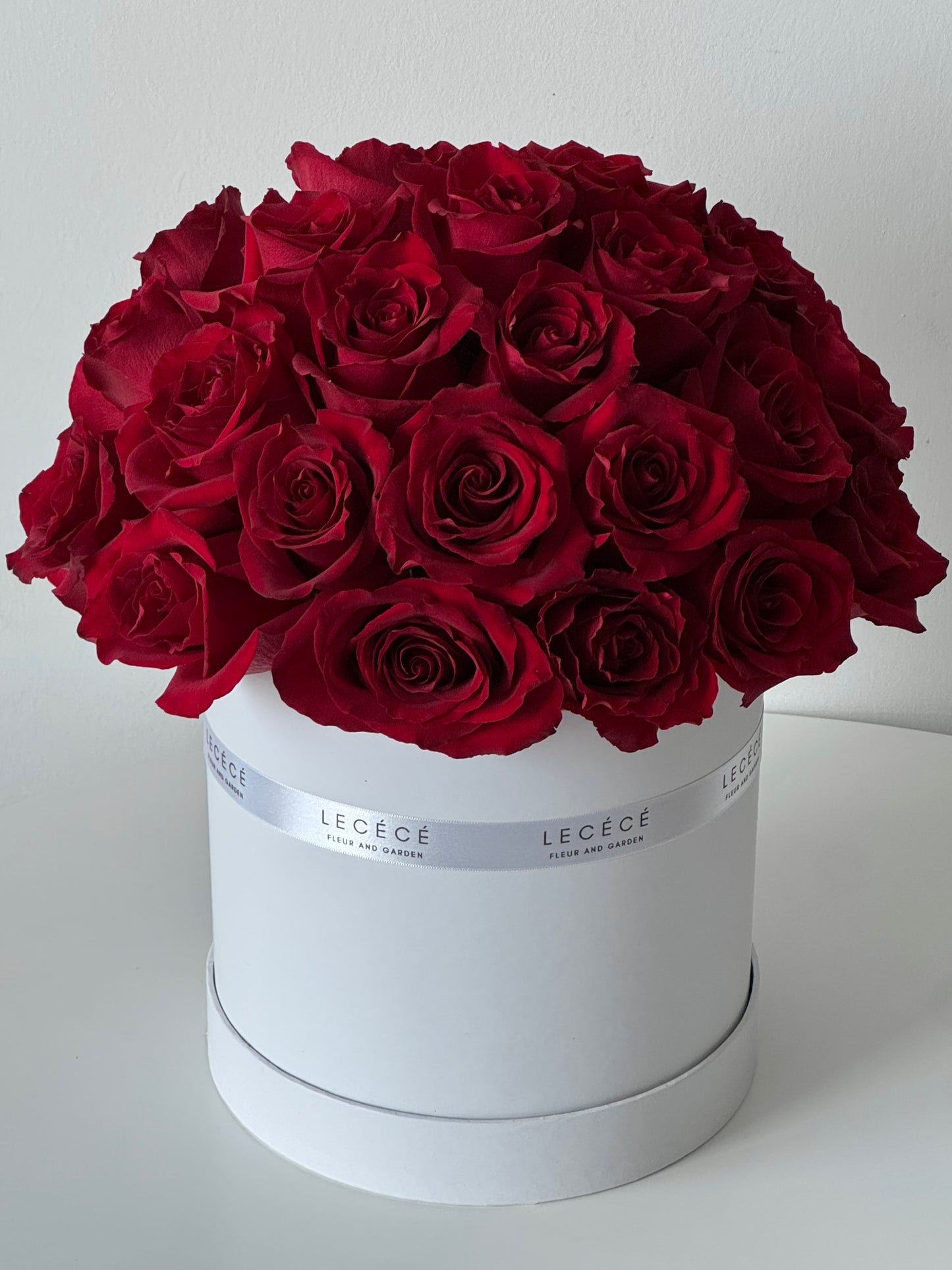 Classic Rose Box No.3 (36 Roses)