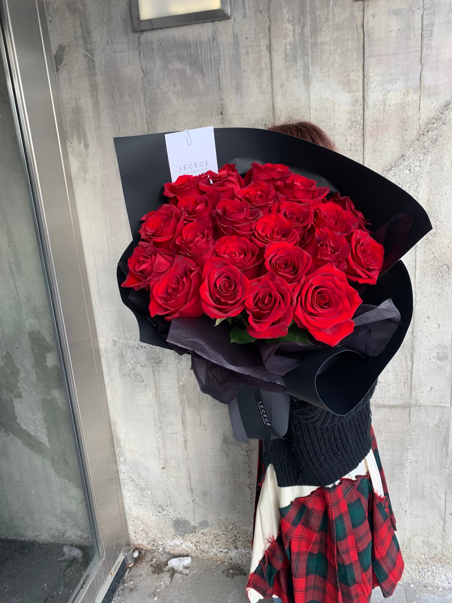 Two Dozen Rose Bouquet(Rose only)